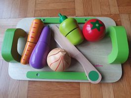 Kinderspielzeug Holzgemüse zum Schneiden