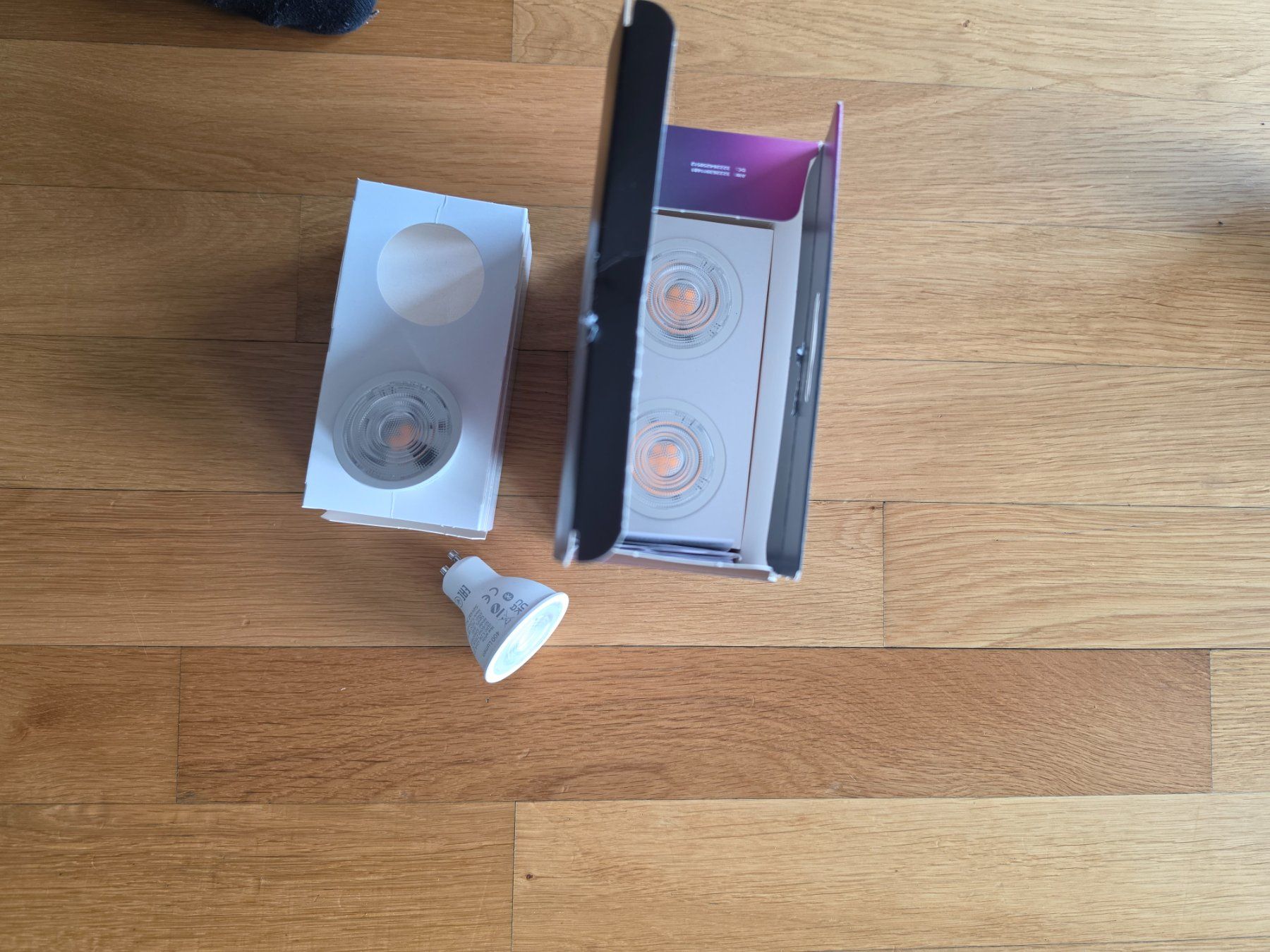 Philips Lampade: Philips hue 4x white – Usato da Uster venduto da Rafael_A 2