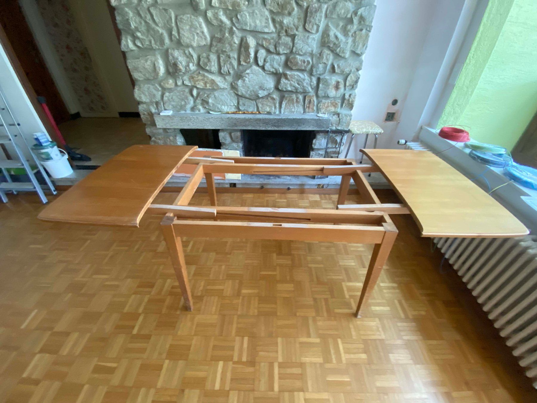 Tables: Table salon années 60 120 x 85 – D'occasion à Savigny par Yves1960 5