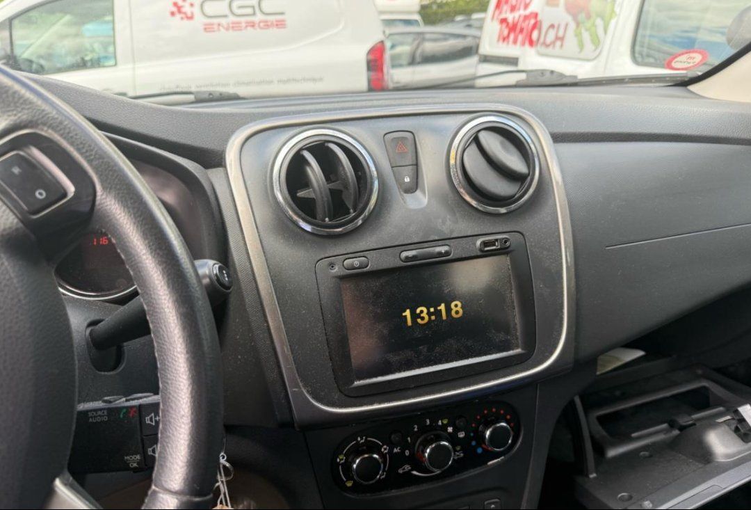 Dacia Automobili: Dacia Sandero – Difettoso da Servion venduto da J.m.l.p 8