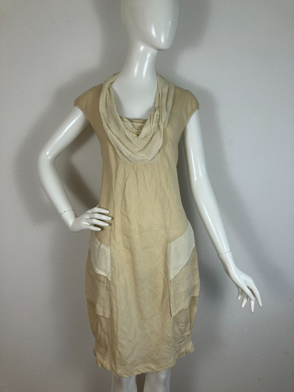 Kleider: Leinenkleid ca. Gr.36 – Gebraucht aus Laupen ZH von kar_lfz6