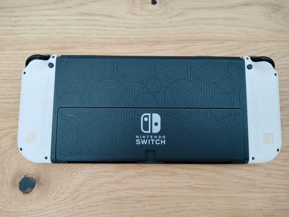 Nintendo Konsolen: Nintendo Switch OLED Zelda TOTK Edition – Neu (gemäss Beschreibung) aus Donneloye von Melow_code 1