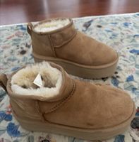 NEU UGG Plateau Stiefeletten 39