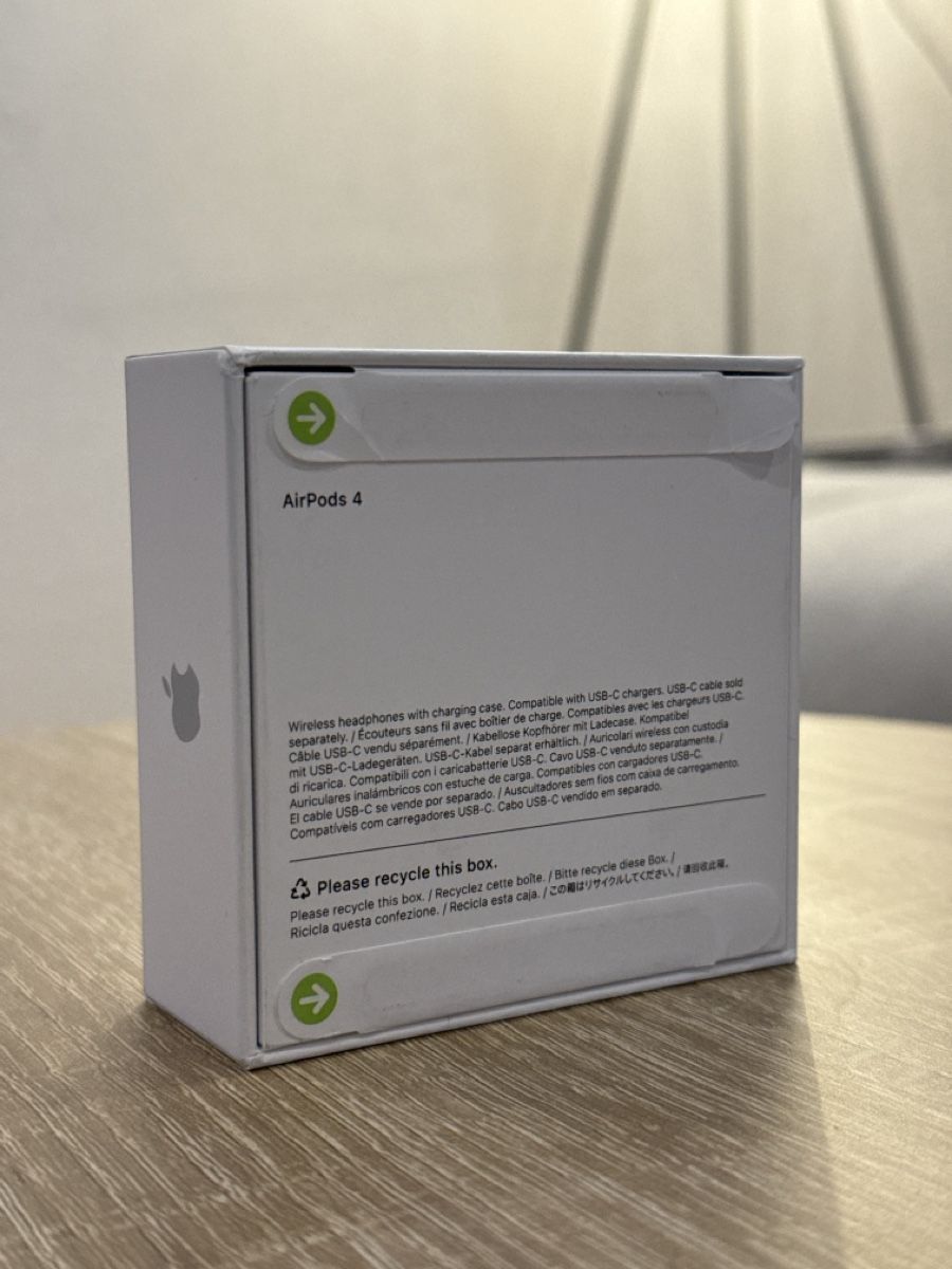 Apple Cuffie: AirPods 4  – Nuovo e nell'imballaggio originale da Aigle venduto da cat_9nly 1