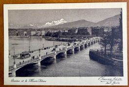 Genève - Tram sur le pont du Mont Blanc