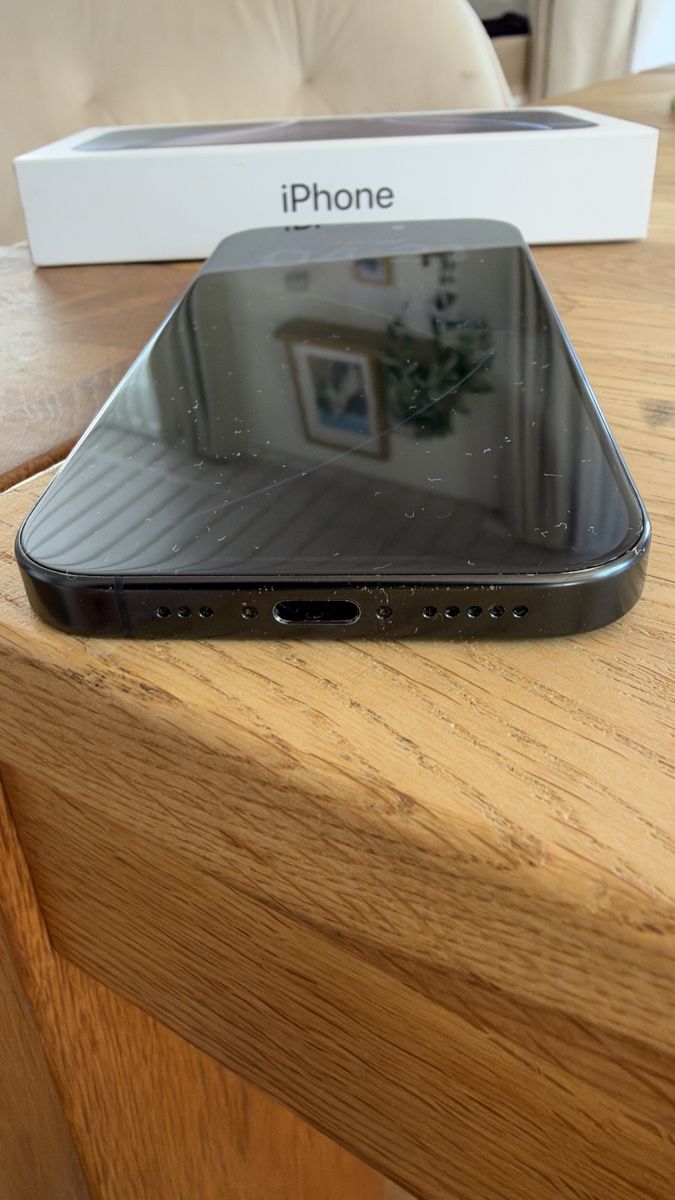 Apple Handys / Smartphones: Iphone 16 Pro 128GB – Gebraucht aus Ettenhausen TG von Start24 2