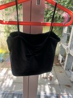 Brandy Melville Top Schwarz - Perfekt für den Sommer!