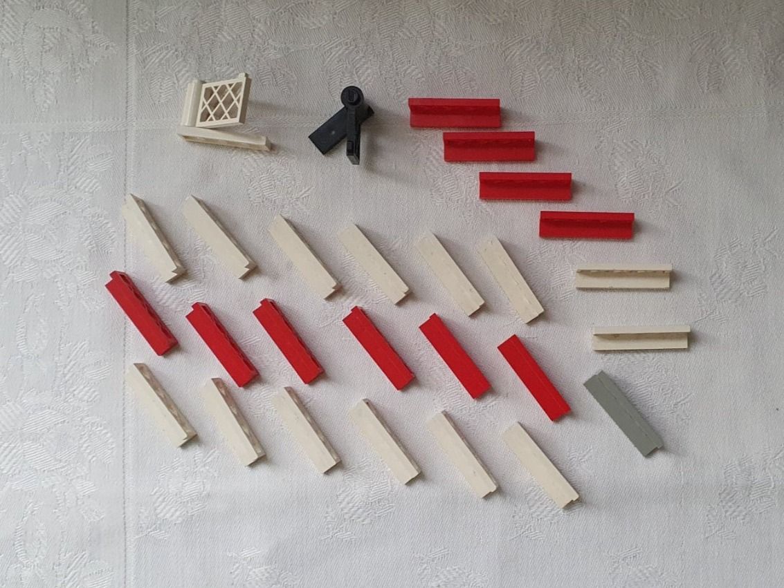 Lego Spielzeuge: Lego Gatter und 2  Tor – Gebraucht aus Läufelfingen von jac_vp95