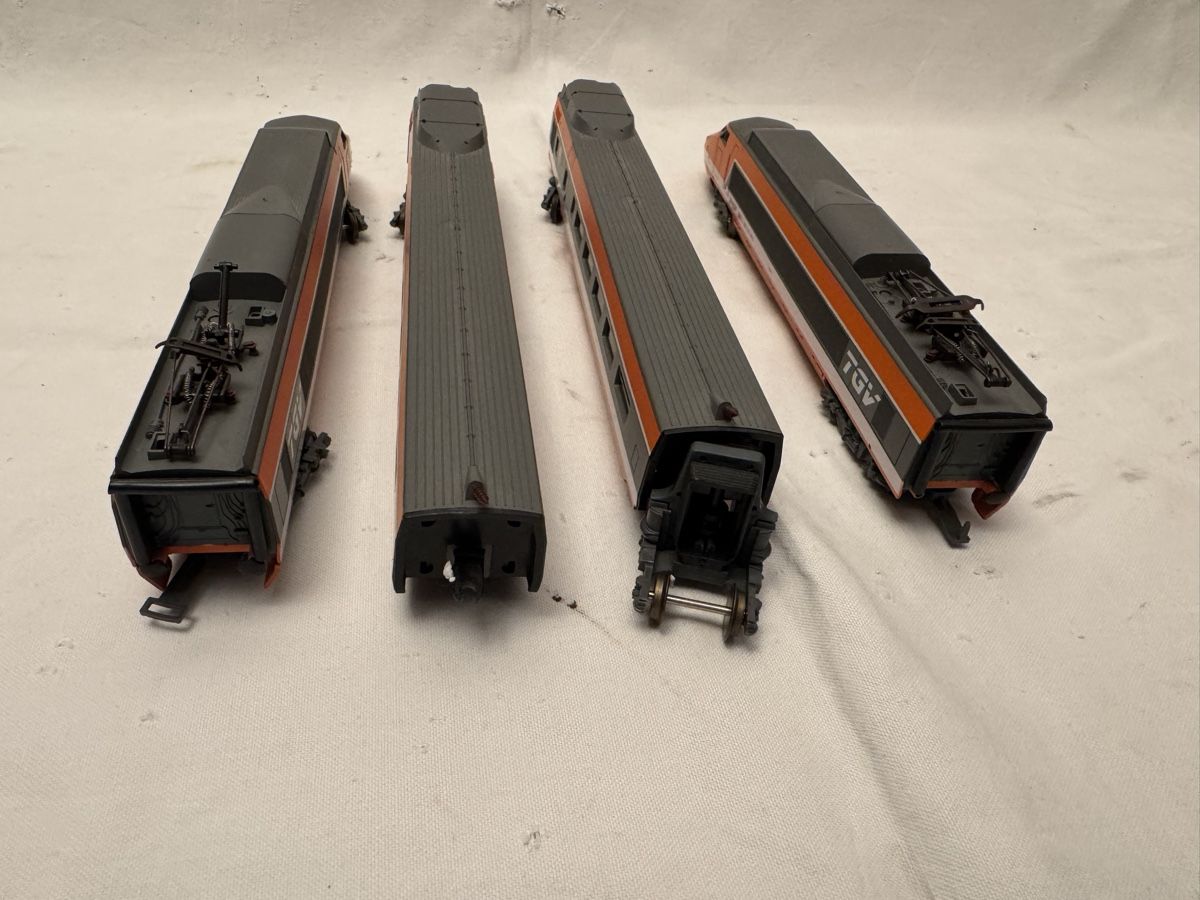 Lima Modellini di ferrovie: Train HO Lima TGV SBB CFF – Usato da GRAND - LANCY venduto da petitpain67 6
