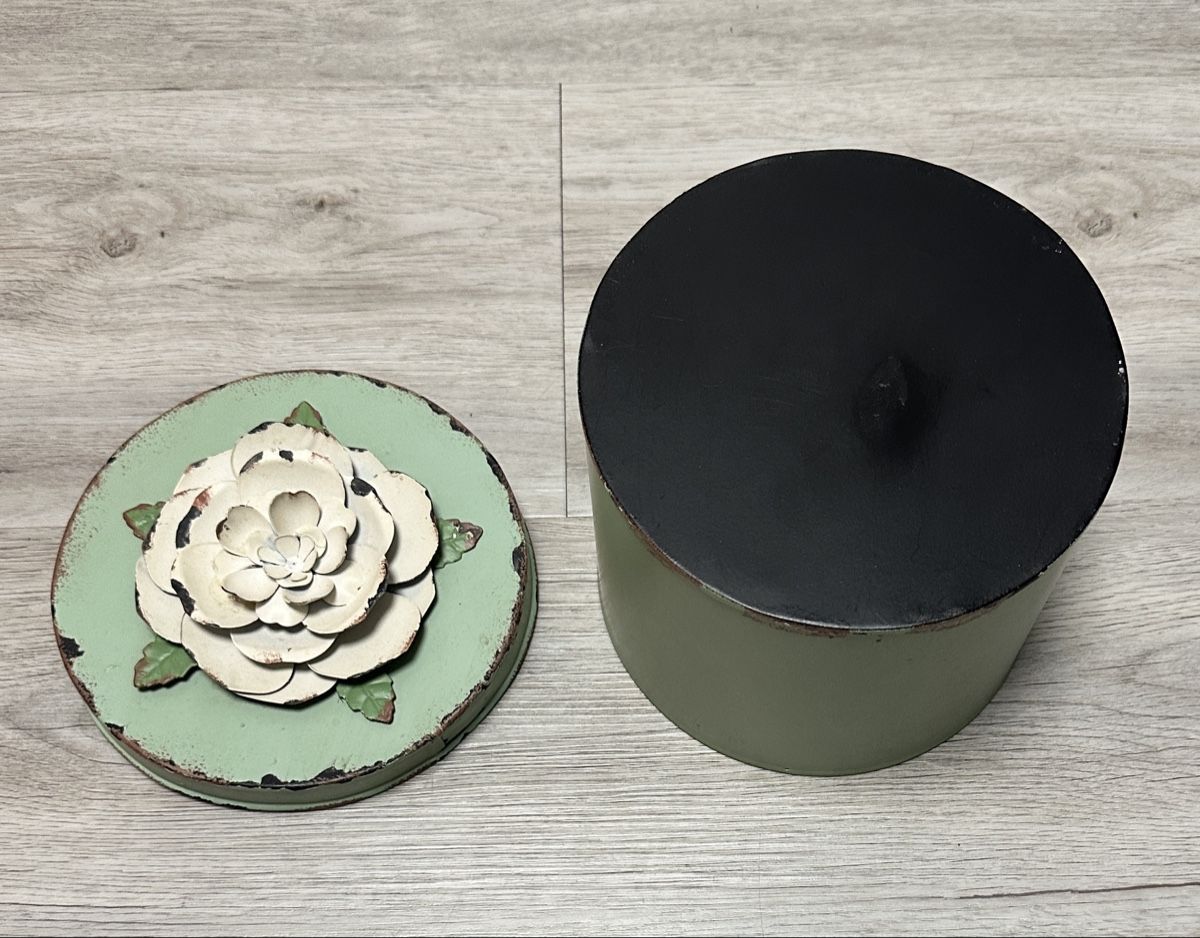 Tutte le decorazioni: Vintage Dose mit Rose - Blechdose Shabby Chic Stil – Usato da Rickenbach b. Wil venduto da sunneschii_ 7
