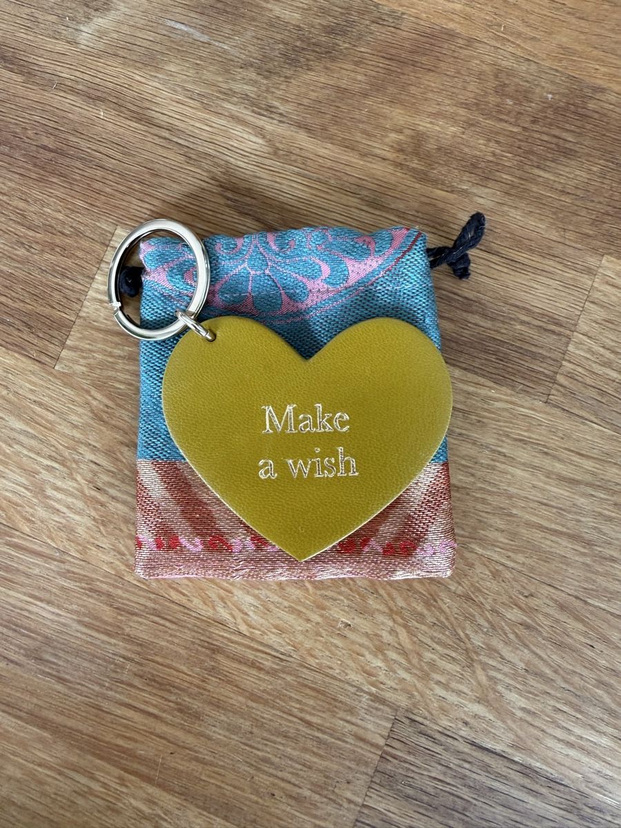 Schlüsselanhänger & - bänder: Sezane Keychain – Neu und originalverpackt aus Meilen von NHirs96