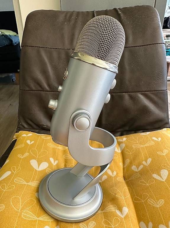 Mikrofone: YETI - Microfono da tavolo – Gebraucht aus Contra von SGWalker 2