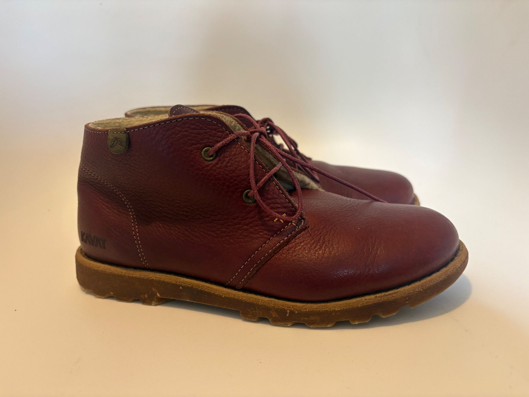 Scarpe per ragazzi: Halbschuhe Leder Kavat Gr 35 – Usato da Wetzikon ZH venduto da Bimbo33