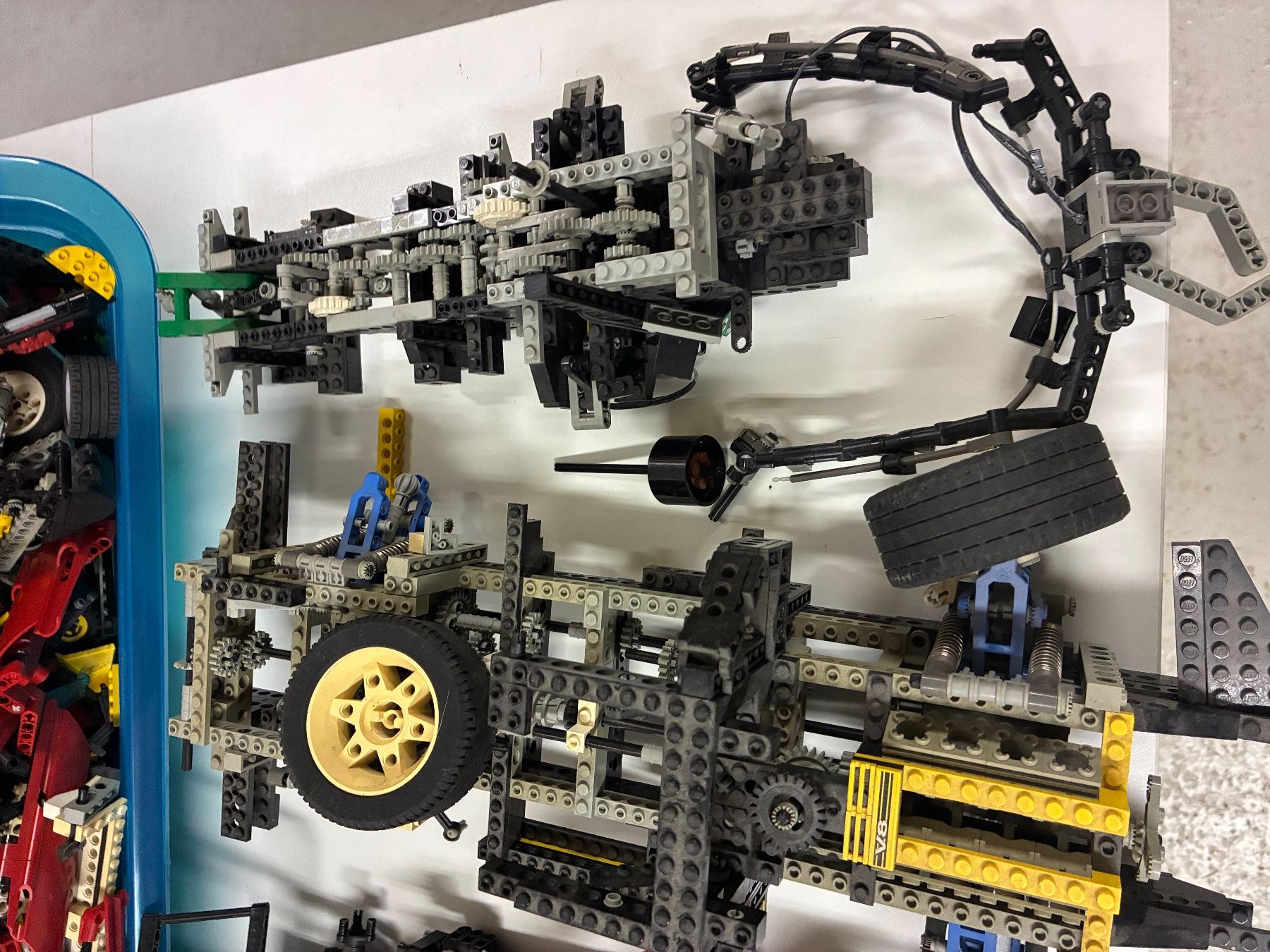Lego Giocattoli: LEGO Technic 10Kg Restposten mit Anleitungen ab 1.- – Usato da Kerns venduto da chriglim 2
