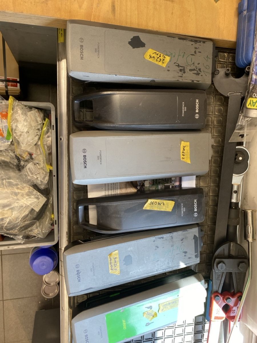 Bosch Batterie: 6 Stück Bosch Powerpack – Difettoso da Brugg AG venduto da nr1