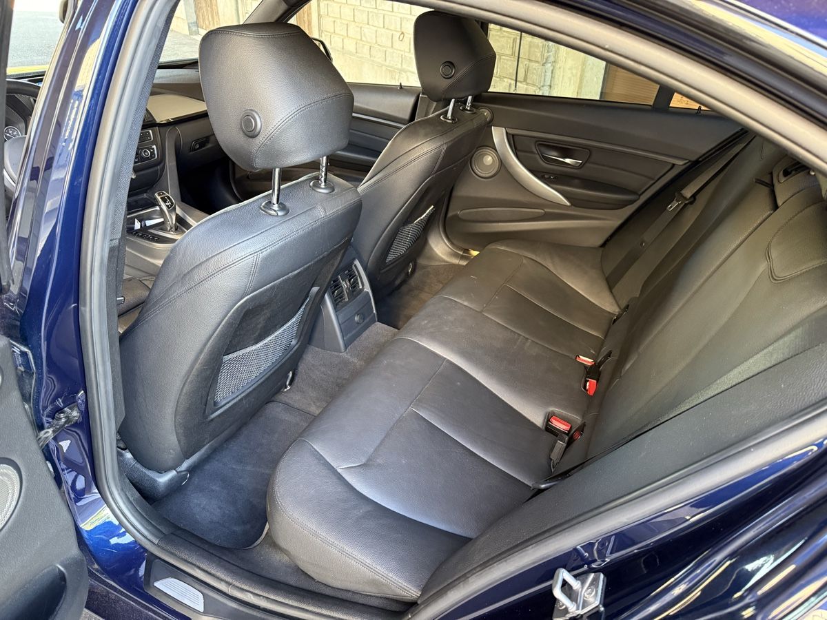 BMW Automobili: BMW 335i Limousine Aut. – Usato da Zürich venduto da dotesio1972 6