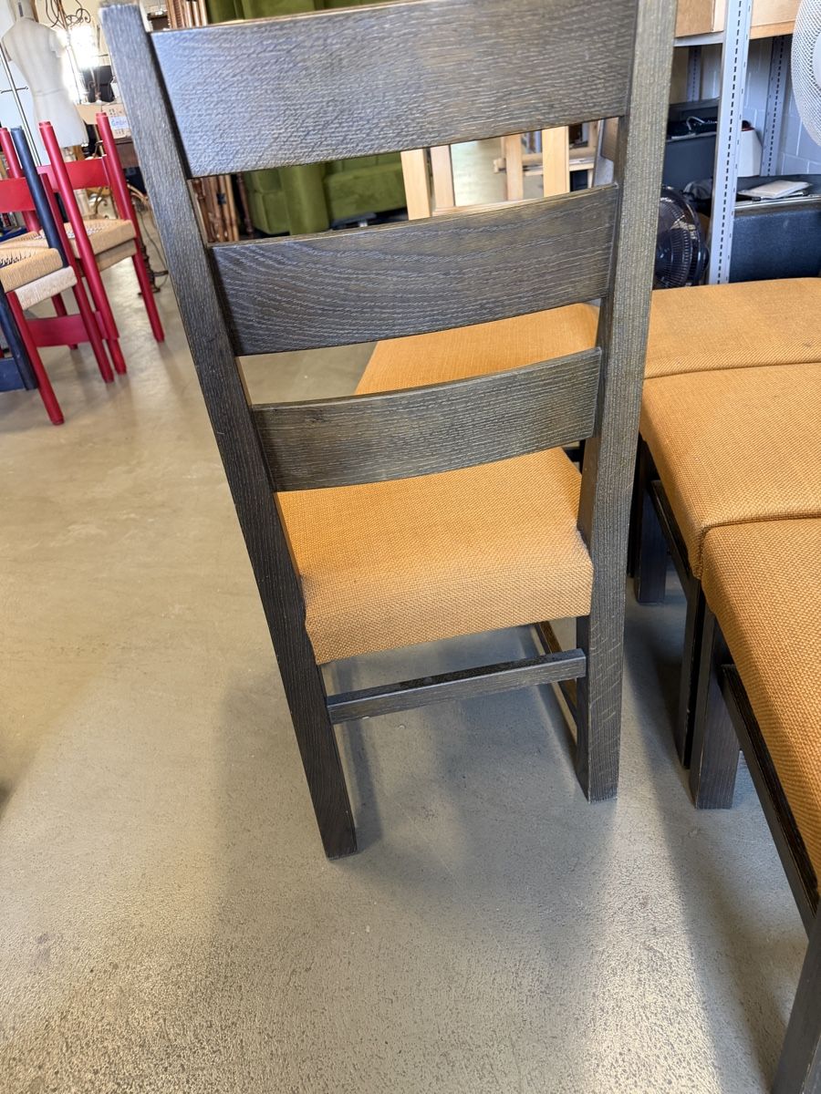 Chaises: Essgruppe 8 Stühle Massiv Top – D'occasion à Strengelbach par RaenAntikDesign 4