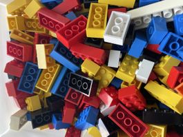 1.500 kg. Kleine gemischte Lego mit vielen kleinen Plättchen