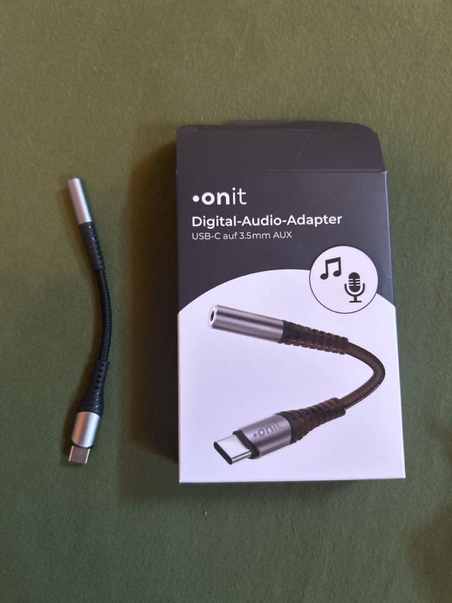 Laufwerke & Adapter: Adapter USB-C - AUX – Neu (gemäss Beschreibung) aus Aarau von nokla