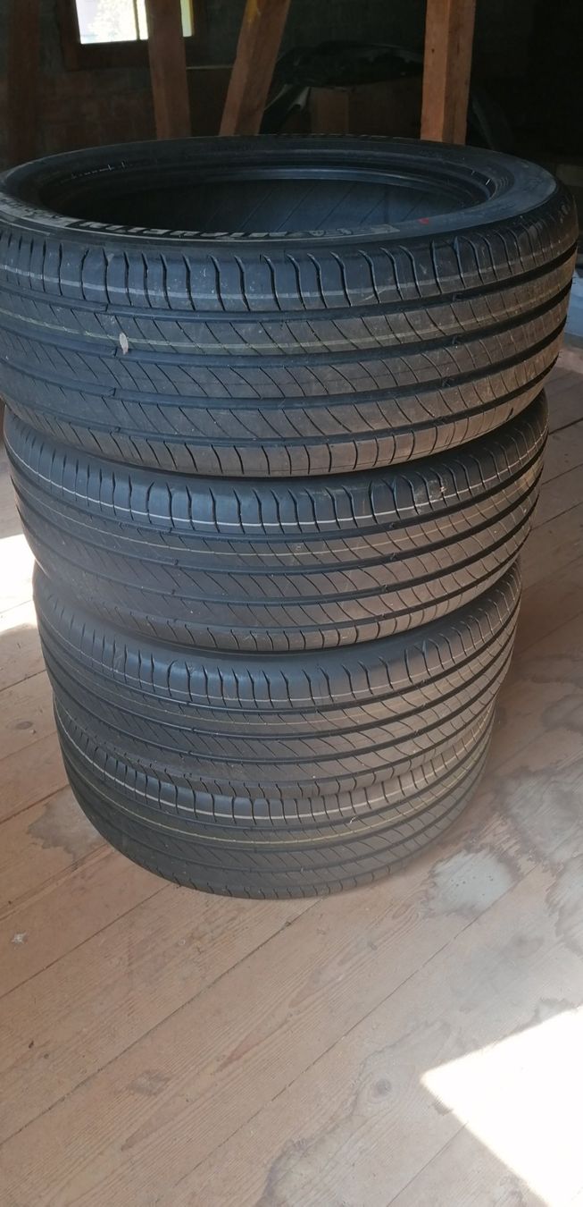 Michelin Pneus & Kompletträder: Sommerreifen 225 55 19 Michelin – Neu (gemäss Beschreibung) aus Niederuzwil von Bruege