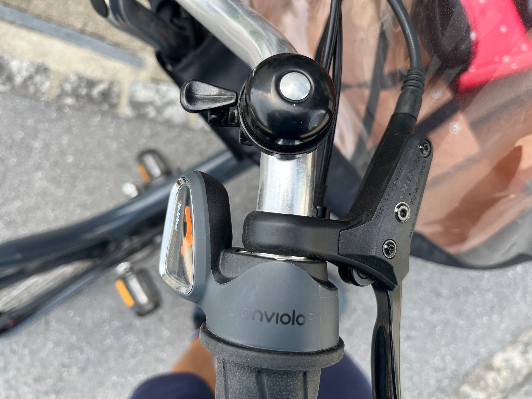 Babboe Velos: Babboe Flow-E, Dreirad, 2 Kinder, Regendach, Scheibenbremsen – Gebraucht aus Wangs von kleinermio 5