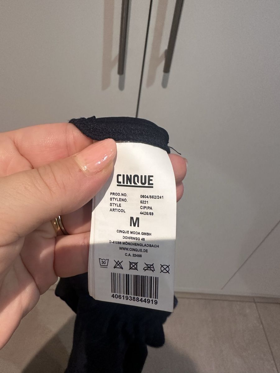 Cinque Pantaloni: Cinque Hose Grösse M – Nuovo e nell'imballaggio originale da Zürich venduto da millaiana 4