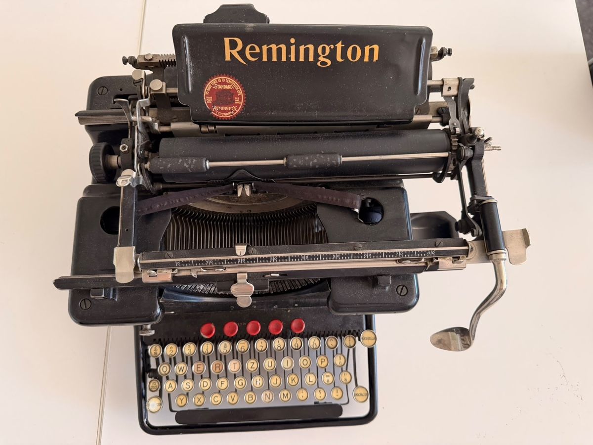 Remington Schreibmaschinen: Remington Schreibmaschine  – Gebraucht aus Rorschach von mar_nl6c 3