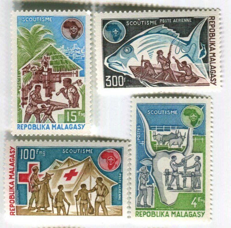 Tutti i francobolli: Briefmarken "Pfadfinder". Madagaskar – Nuovo e nell'imballaggio originale da Basel venduto da Butsch5