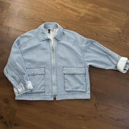 H&M gestreifte Jacke – Grösse XS