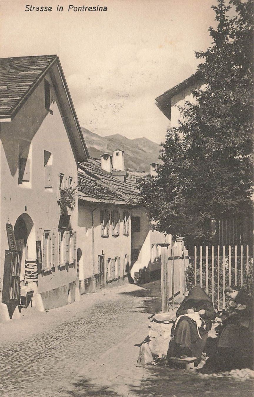 Ansichtskarten: Pontresina GR Engadin Strasse belebt – Gebraucht aus Biasca von Blenio71