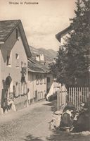 Pontresina GR Engadin Strasse belebt