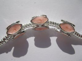 2 Grosslochperlen, Beads Blatt, rosé emailliert