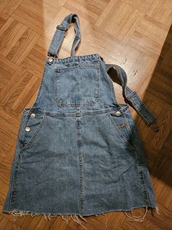 Bershka Jeanskleid, Grösse S, Jeans Latzkleid, Top Zustand!