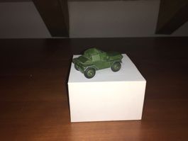 Scout Car - Dinky Toys 673