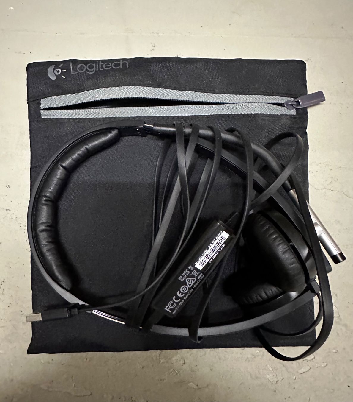 Logitech Cuffie: Logitech USB-A Headset (Model: A-00057) – Usato da Glattpark(Opfikon) venduto da AydenM