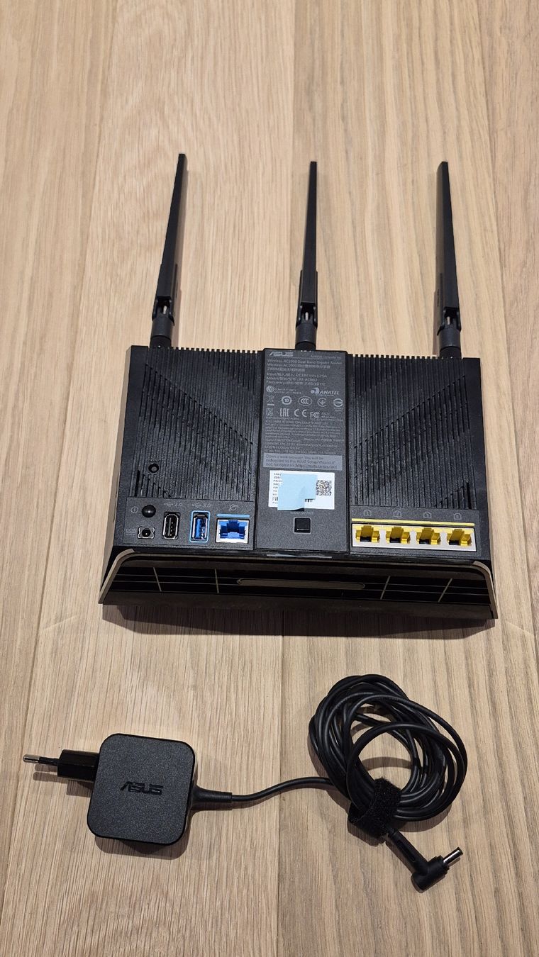 Asus Modems & Router: Routeur Asus rt-ac86u – Gebraucht aus Epalinges von Tritus12 2
