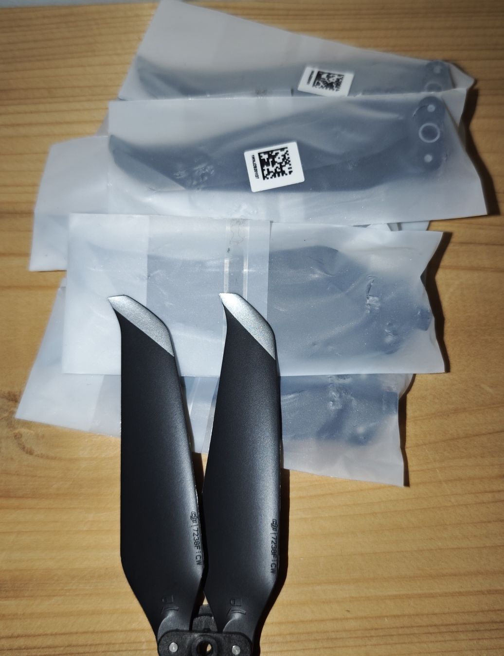 DJI Action Cam: DJI Air 2 Ersatz Propeller – Nuovo (secondo la descrizione) da Buch b. Frauenfeld venduto da Simon_Fuchs