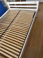 Bett 140cm mit Lattenrost in 8174 Stadel bei Niederglatt