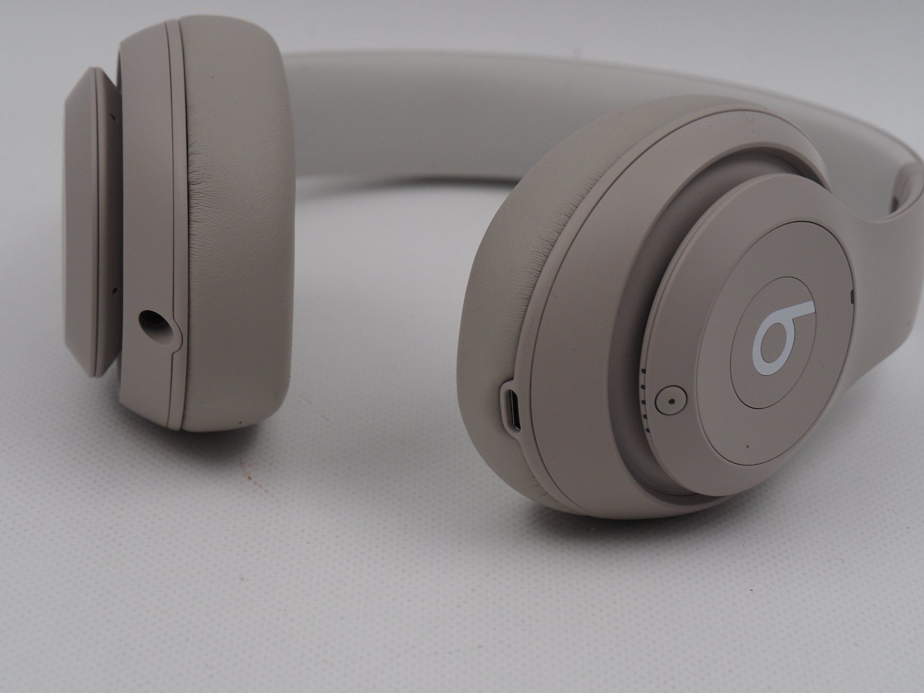 Beats Cuffie: BEATS Studio Pro Bluetooth Kopfhörer (26092956) – Usato da Zürich venduto da fundsachenverkauf 2