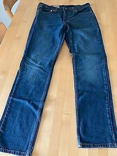 Jeans: Levis Jeans 2 Paar – Usato da Basel venduto da strubatelli 3