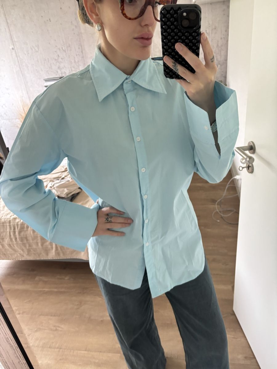 Zara Blusen: Chemise bleu ciel – Gebraucht aus Zürich von mps_9cp7