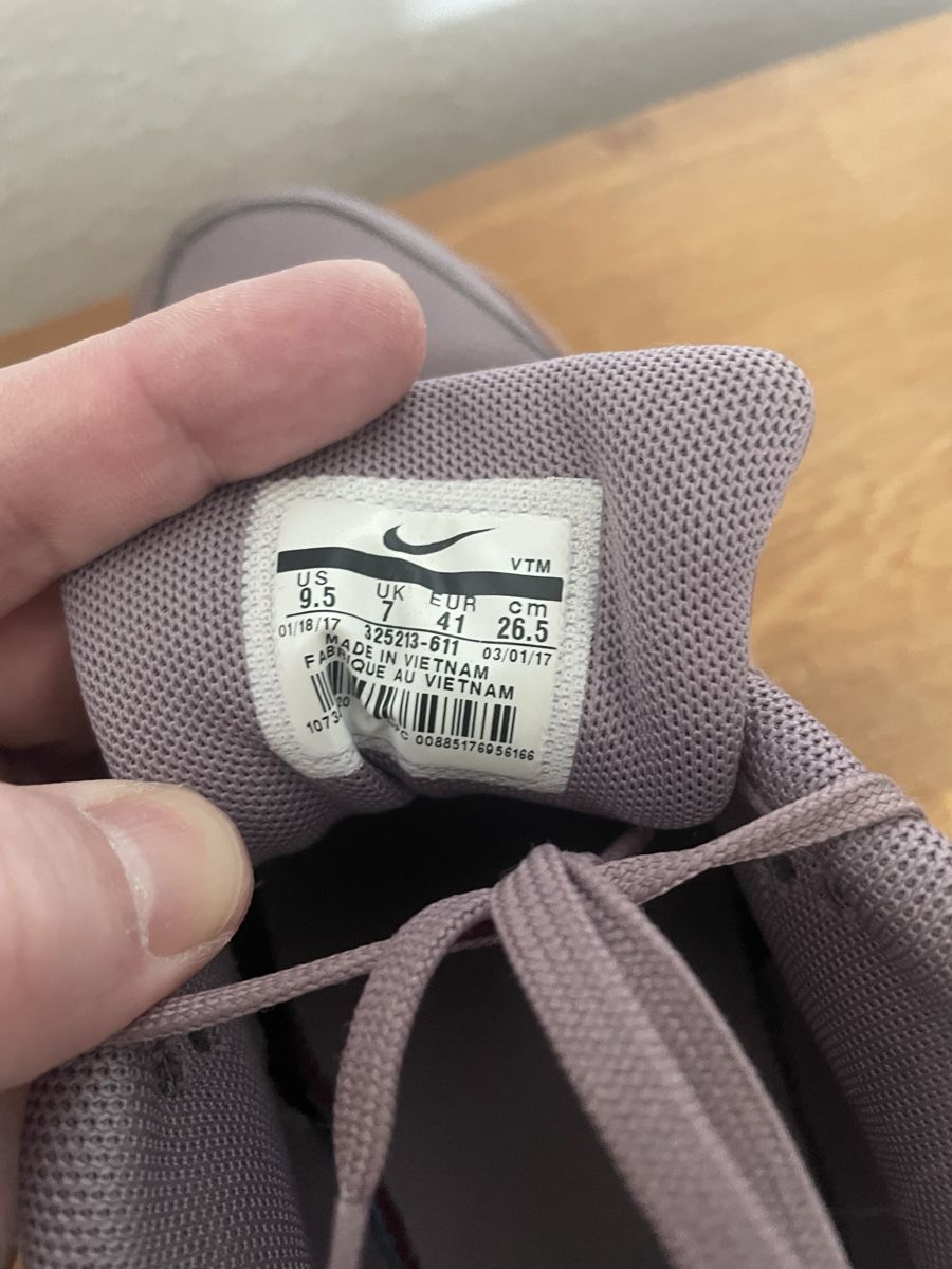 Scarpe da donna: Nike – Usato da Luzern venduto da ___saz_ 1
