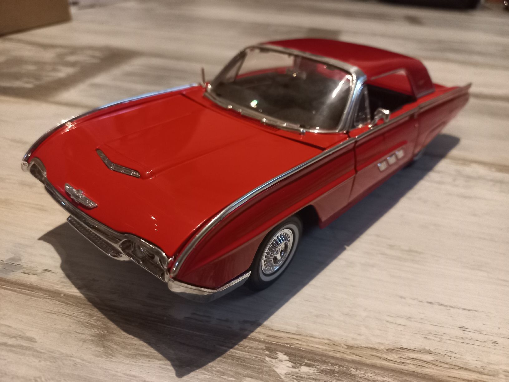 Ford Voitures modèles: Ford Thunderbird 1963 1/18 Anson – D'occasion à Attalens par remy_s00 1