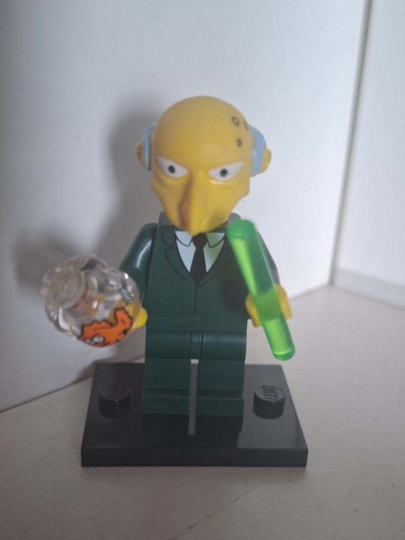 Lego Kit di costruzioni: 71005 Lego Minifiguren Simpson - Mr. Burns – Usato da Kriens venduto da Red_Sparrow