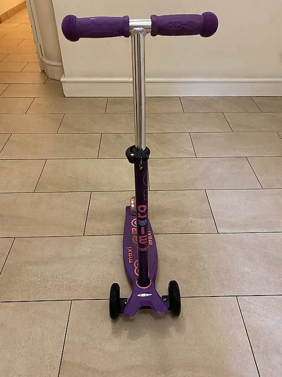 Kickboard: Trottinette MICRO MAXI Rose – D'occasion à Lausanne par DDPB 2