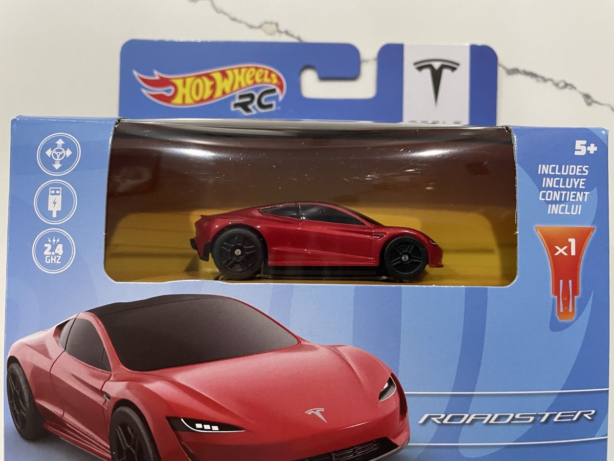 Hot Wheels Modellismo RC: Hotwheels Tesla Roadster ferngesteuert 1:64 – Nuovo e nell'imballaggio originale da Sutz venduto da mtechcab 1