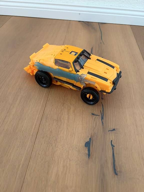 Hasbro Giocattoli: TRANSFORMERS Transformers: Aufstieg der Bestien Bumblebee – Usato da Buchs SG venduto da pessego2008 1