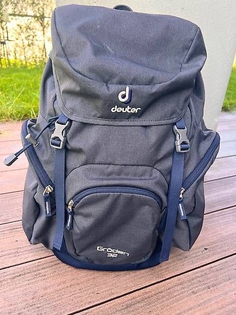 Deuter Gröden 32 Rucksack – grau, top Zustand mit Regenschut (Gebraucht ...