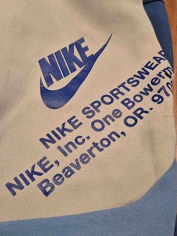 Nike Pantaloni: Nike Tech Trainerhosen in Grösse M – Usato da Rubigen venduto da puma1975 3