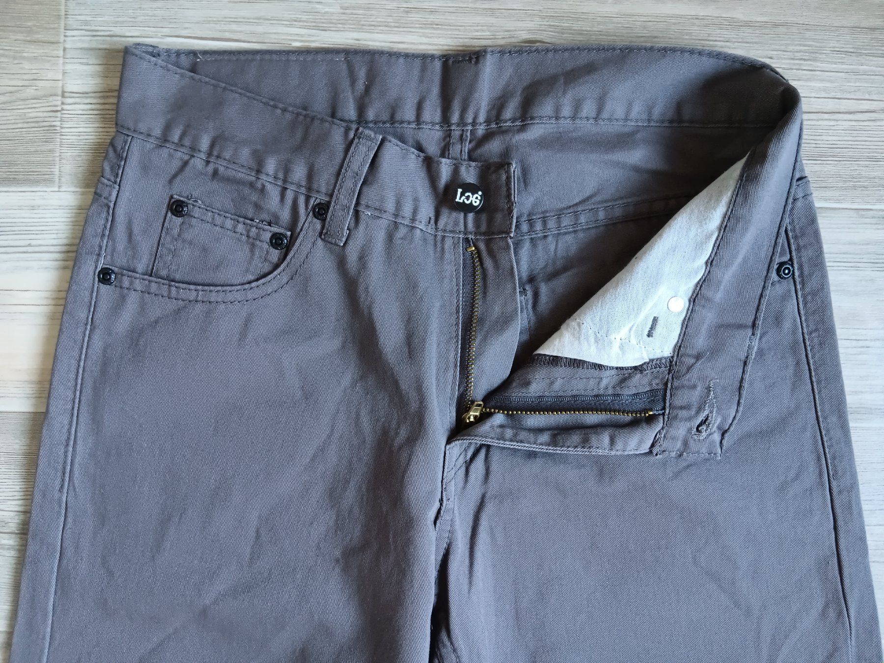 Lee Jeans: LEE Jeans taille / Grosse 30 – Usato da Cossonay-ville venduto da Super-Price-Quality 4